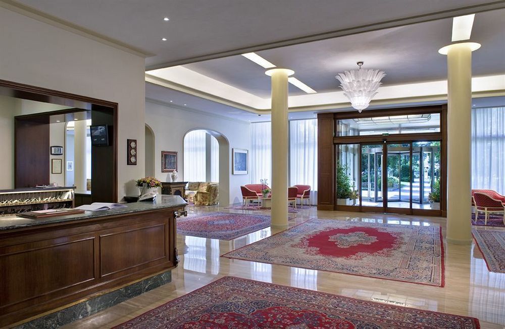 Hotel Bristol Buja อาบาโนแตร์เม ภายนอก รูปภาพ